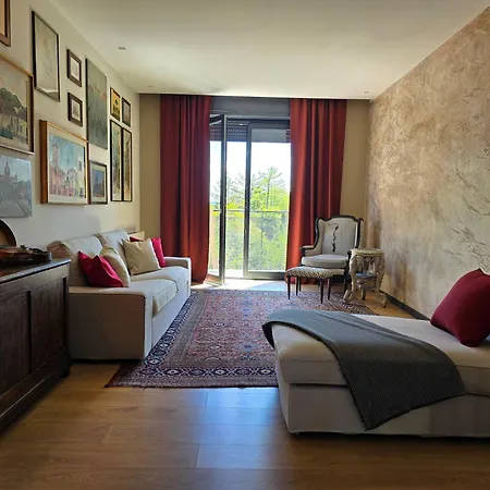 Art Garage Varese 4*