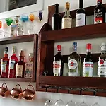 Art Garage Varese Bed & Breakfast